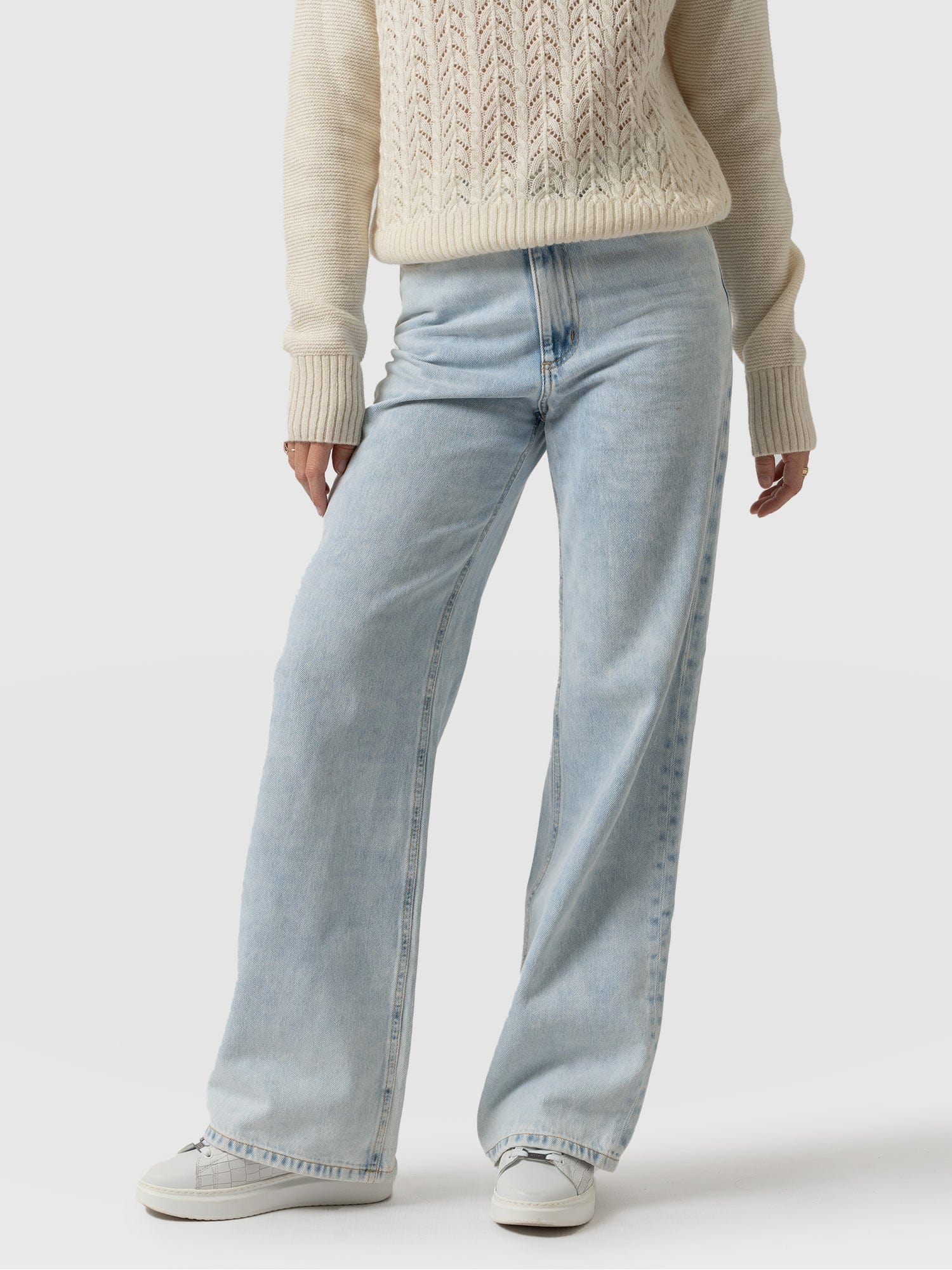 Wide Leg Jeans - Pale Blue